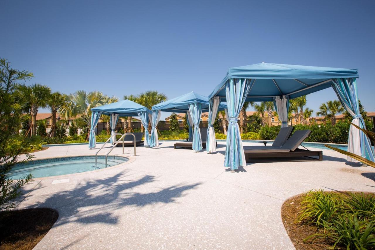 Private Pool Home Wthemed Rooms Free Water Park Four Corners Bagian luar foto